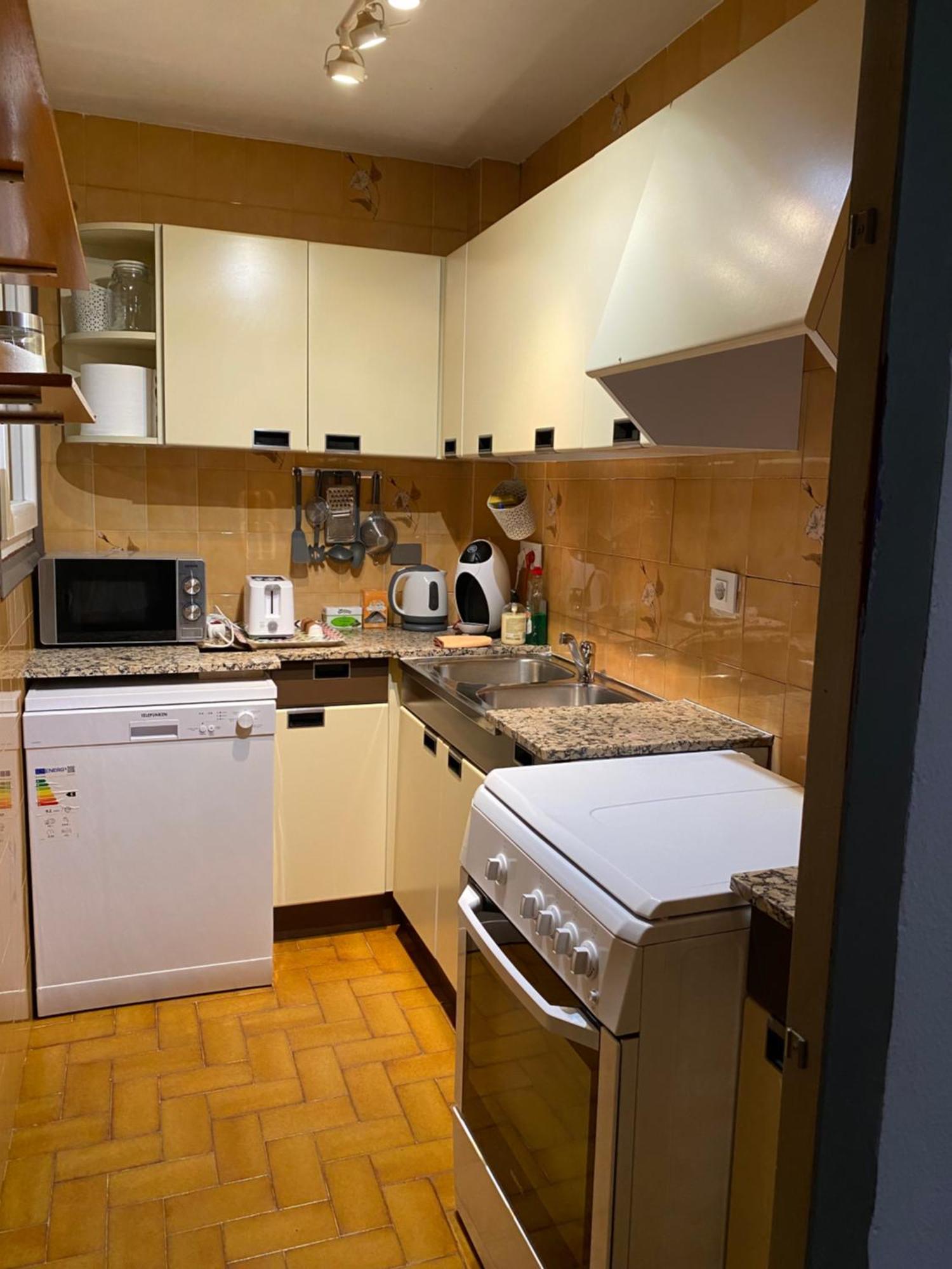 Apartamento Felicitat Figueres  Zewnętrze zdjęcie