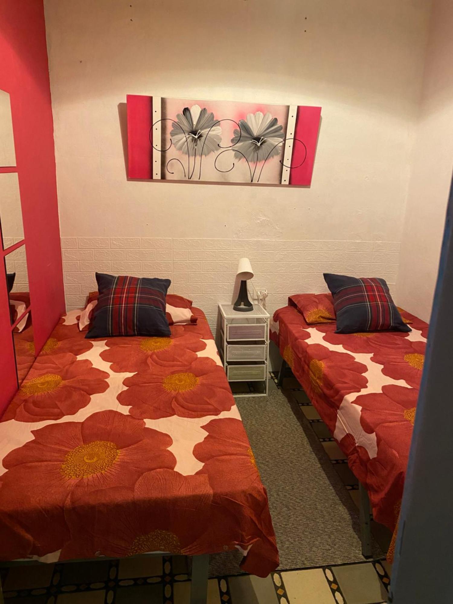 Apartamento Felicitat Figueres  Zewnętrze zdjęcie